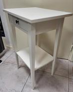 Hemnes nachtkastje/tafeltje, Huis en Inrichting, Ophalen, Gebruikt, Minder dan 45 cm