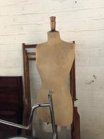 Paspop antiek antieke pas pop parijs, Antiek en Kunst, Ophalen