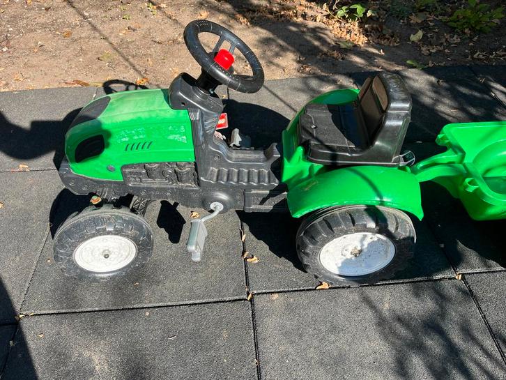 Groene Traptractor (zonder Aanhanger), Kinderen en Baby's, Speelgoed | Buiten | Voertuigen en Loopfietsen, Gebruikt, Trapvoertuig
