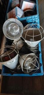 Te koop 8 warmtelampen, Dieren en Toebehoren, Pluimvee | Toebehoren, Ophalen, Gebruikt, Overige typen