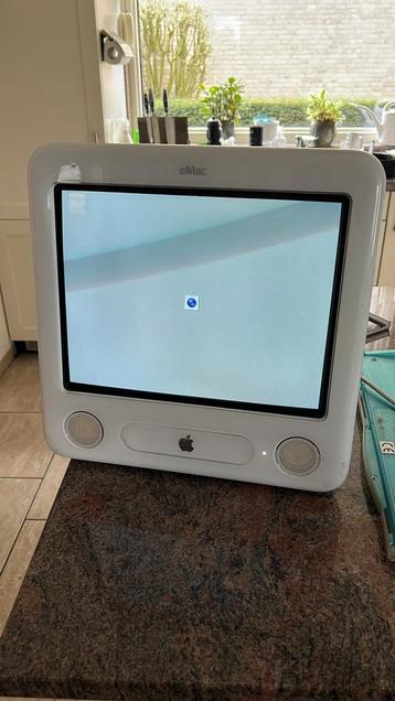 Apple eMac PowerPC G4 (3.3) excl. toebehoren