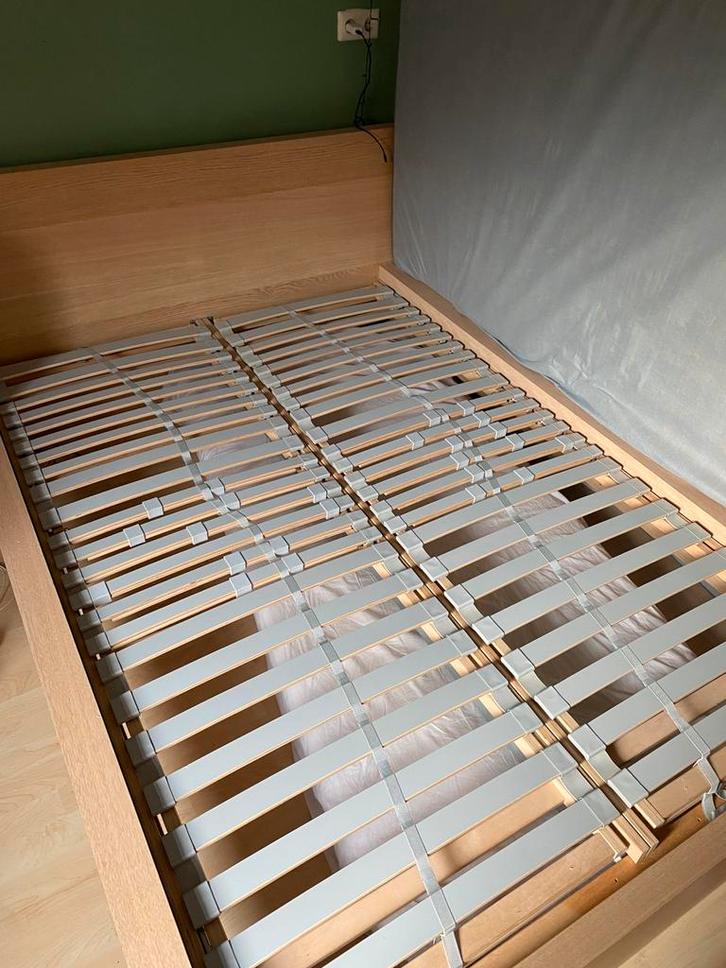 ikea MALM bed 140 eikenfineer MOET WEG, Huis en Inrichting, Slaapkamer | Bedden, Zo goed als nieuw, Tweepersoons, 140 cm, 200 cm