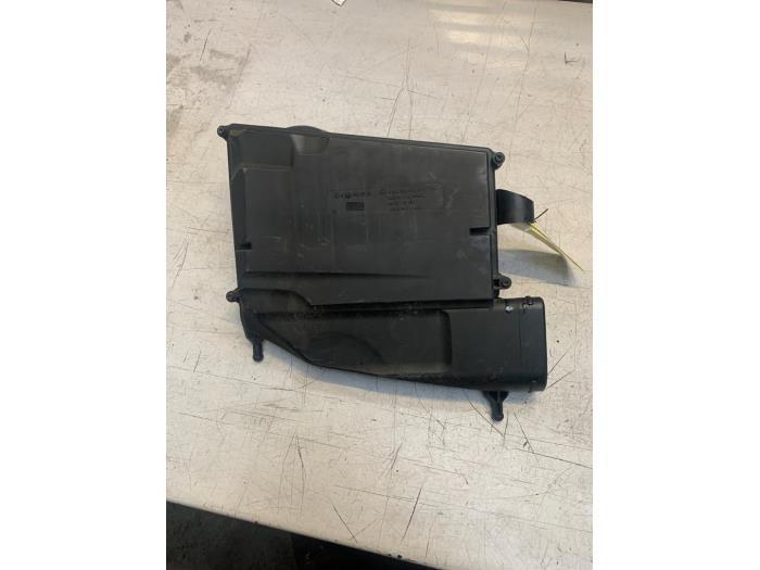 Luchtfilter van een Mercedes ML-Klasse, Auto-onderdelen, Filters, Mercedes-Benz, Gebruikt, 3 maanden garantie, Ophalen of Verzenden