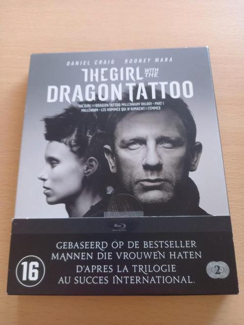 The Girl With the Dragon Tattoo 2 disc's. Daniel Craig (4=3), Cd's en Dvd's, Blu-ray, Zo goed als nieuw, Thrillers en Misdaad