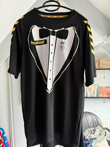 Smoking voetbalshirt Cultural y Deportivo Leonesa zgan beschikbaar voor biedingen