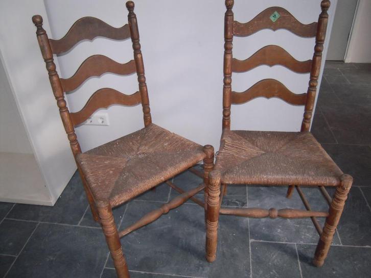 oudhollandse knopstoeltjes, Antiek en Kunst, Antiek | Meubels | Stoelen en Banken, Ophalen