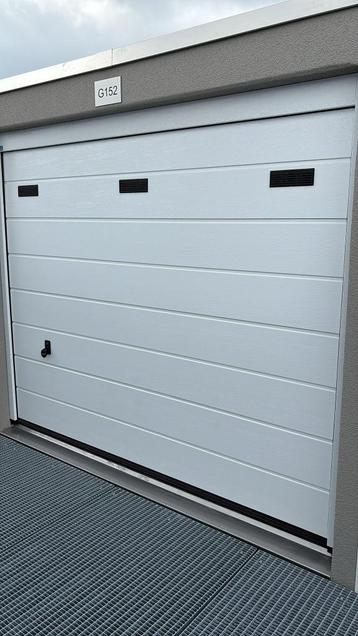 Te huur garageboxen NIEUW NIJMEGEN 18m2 & 21m2 beschikbaar voor biedingen