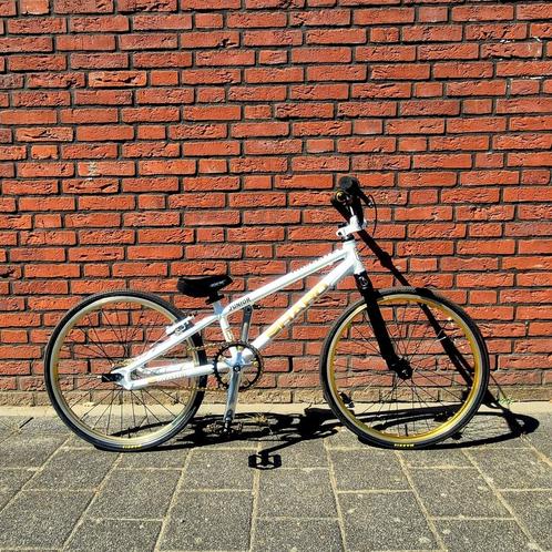 HARO RACELITE ( CUSTOM JUNIOR ), Fietsen en Brommers, Fietsen | Crossfietsen en BMX, Zo goed als nieuw, 20 tot 24 inch, Aluminium