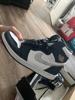 Jordan high “midnight navy”, Kleding | Heren, Schoenen, Blauw, Ophalen of Verzenden, Zo goed als nieuw