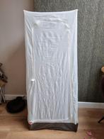 2 x Ikea Vuku kledingkast, Huis en Inrichting, Kasten | Kledingkasten, Ophalen of Verzenden, Zo goed als nieuw