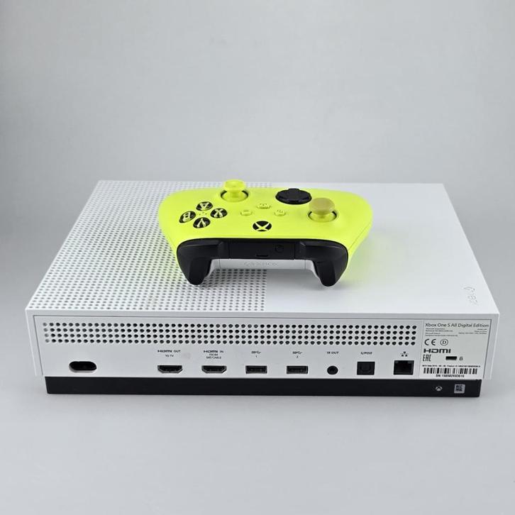 Xbox One S 1TB All Digital inclusief Series X/S Controller, Spelcomputers en Games, Spelcomputers | Xbox One, Zo goed als nieuw