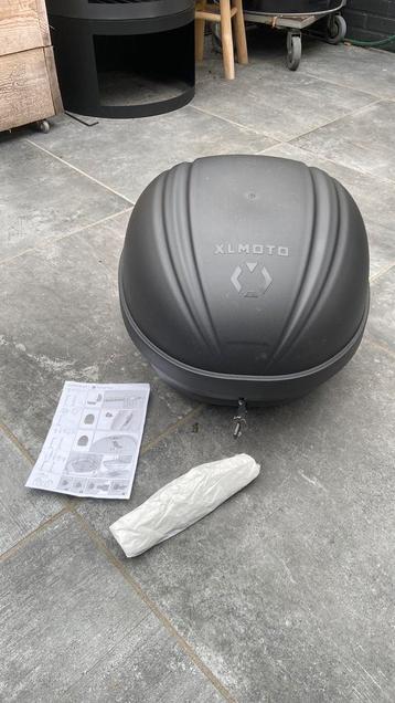 Topkoffer scooter beschikbaar voor biedingen