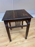 Bijzettafel, Minder dan 55 cm, Gebruikt, Lijkt naar koloniaals toe te gaan, Vierkant