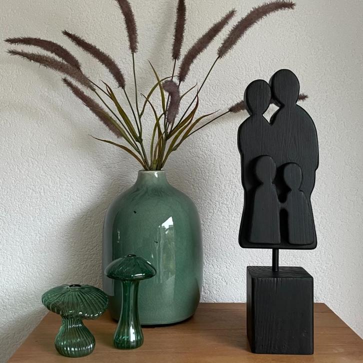 Sculptuur van hout - Familie / gezin van 4 - handmade., Huis en Inrichting, Woonaccessoires | Overige, Nieuw, Ophalen of Verzenden