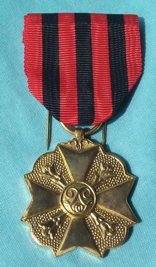 CIVIELE MEDAILLE 1 st KLASSE BELGIE TWEEDE WERELDOORLOG, Postzegels en Munten, Penningen en Medailles, Overige materialen, Verzenden