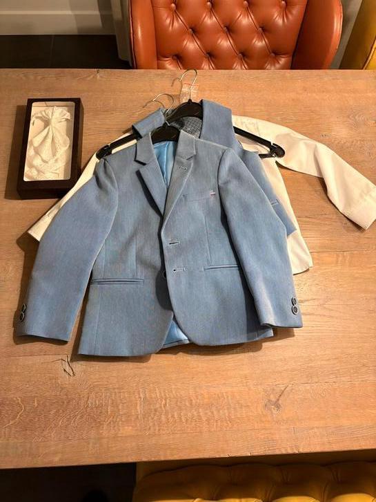 Kinderkostuum 3-delig maat 110 (bruidsjonker), Kinderen en Baby's, Kinderkleding | Maat 110, Zo goed als nieuw, Jongen, Overige typen