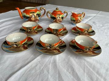 Antiek Japans Theeservies beschikbaar voor biedingen