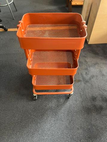 RÅSKOG Roltafel beschikbaar voor biedingen