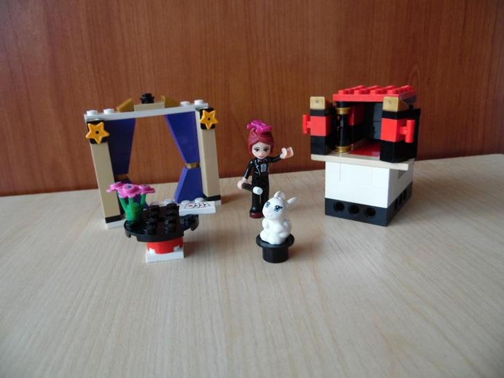 Lego 41001 Friends Mia's toverkunsten, Kinderen en Baby's, Speelgoed | Duplo en Lego, Gebruikt, Lego, Complete set, Ophalen of Verzenden