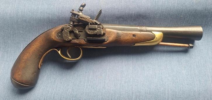 Antiek Spaans ruiterpistool., Antiek en Kunst, Antiek | Overige Antiek, Ophalen of Verzenden