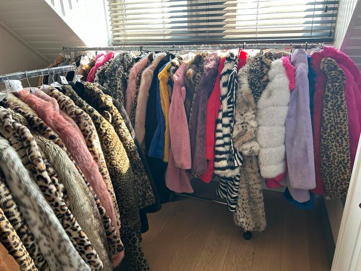 Bontjassen S t/m XXL, Kleding | Dames, Jassen | Winter, Zo goed als nieuw, Maat 42/44 (L), Overige kleuren, Ophalen of Verzenden