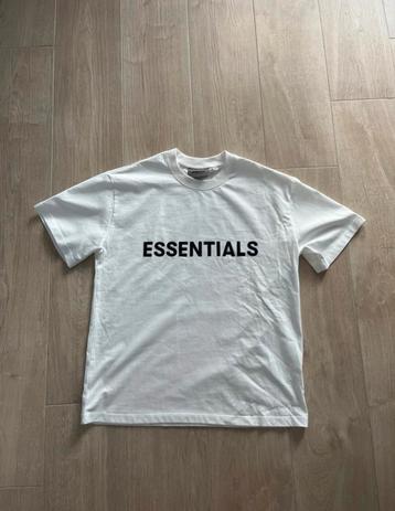Essentials Wit T-Shirt beschikbaar voor biedingen