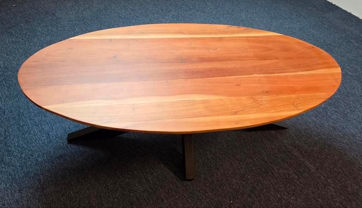 Mangohouten salontafel met zwarte metalen poot - MOET WEG!, Huis en Inrichting, Tafels | Salontafels, Zo goed als nieuw, Minder dan 50 cm