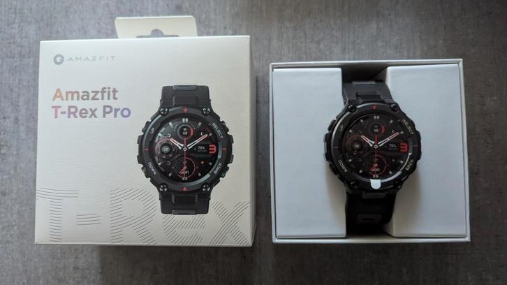 Amazfit T-Rex Pro - Lange accuduur, Sieraden, Tassen en Uiterlijk, Smartwatches, Zo goed als nieuw, Android, Zwart, Conditie, GPS