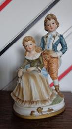 Vintage beeldje Dame met Cavalier, Ophalen, Zo goed als nieuw, Mens