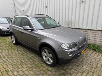 BMW X3 2.0 I 2011 Grijs beschikbaar voor biedingen