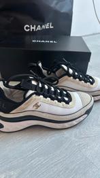 Chanel sneakers, Wit, Ophalen of Verzenden, Chanel, Sneakers of Gympen