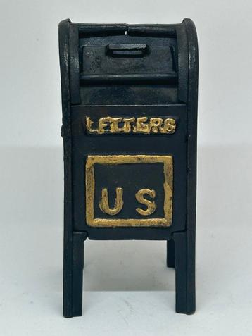 Gietijzer - Letters US - Air Mail - miniatuur brievenbus beschikbaar voor biedingen