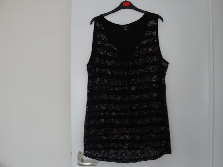 Maat 48. Nieuwe zwart kanten BARBARA LEBEK top., Kleding | Dames, Tops, Nieuw, Maat 46/48 (XL) of groter, Zwart, Zonder mouw, Ophalen of Verzenden