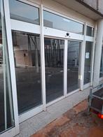 Te koop pui met elektrische automatische schuifdeuren., Doe-het-zelf en Verbouw, Ophalen, Gebruikt, Garagedeur, 120 cm of meer