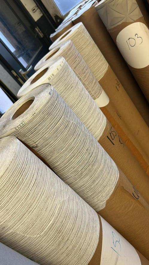 Luxe behangrollen 130 cm breed nu 90 procent goedkoper, Huis en Inrichting, Stoffering | Behang, minder dan 10 m², Ophalen of Verzenden