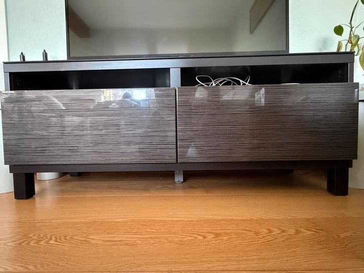 IKEA Bestå TV meubel met 2 lades, Huis en Inrichting, Kasten | Televisiemeubels, Gebruikt, Minder dan 100 cm, 100 tot 150 cm, 25 tot 50 cm
