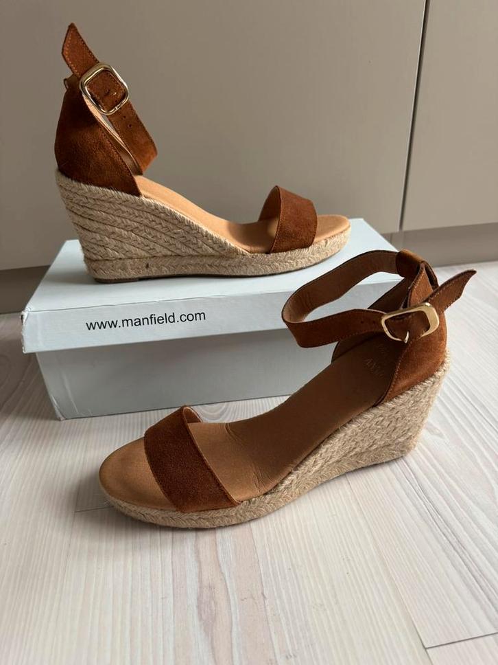 Cognac suede sleehakken/espadrilles van Manfield, maat 39, Kleding | Dames, Schoenen, Zo goed als nieuw, Espadrilles of Moccasins