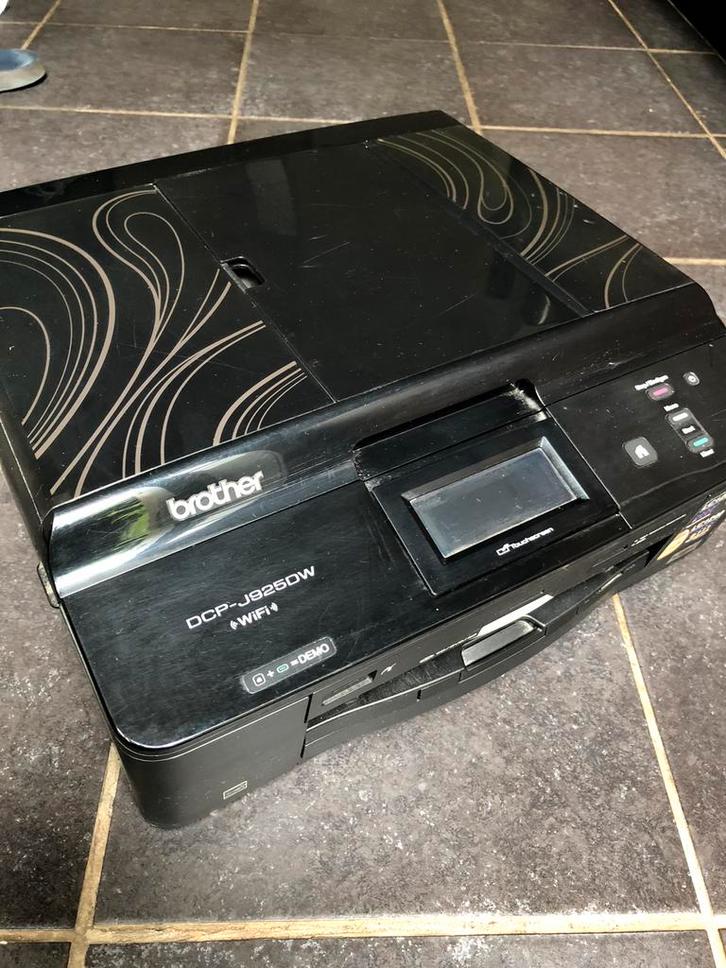 Brother all-in-one kleurenprinter dcp-j925dw, Computers en Software, Printers, Gebruikt, Printer, Inkjetprinter, Kleur printen
