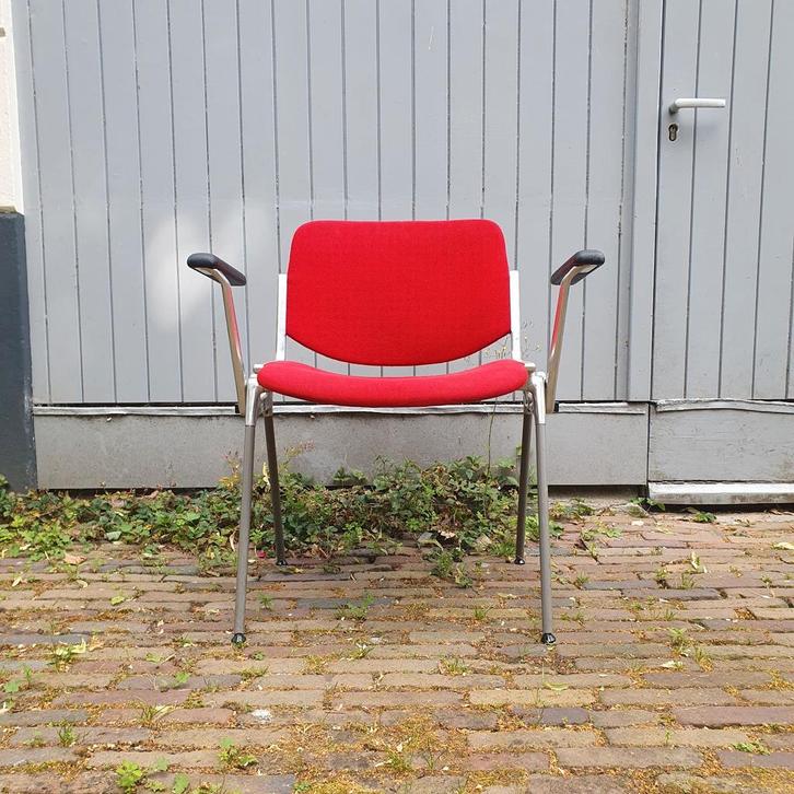 Rode Stoel met Armleuningen, Huis en Inrichting, Stoelen, Gebruikt, Eén, Metaal, Stof, Rood, Ophalen of Verzenden
