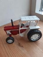 Tractor International 946. Lone ☆ Star, Hobby en Vrije tijd, Modelauto's | 1:32, Ophalen of Verzenden, Gebruikt, Tractor of Landbouw