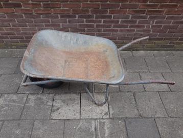Te koop kruiwagen  beschikbaar voor biedingen