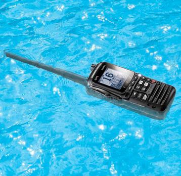 Marifoon Standard Horizon HX-890E beschikbaar voor biedingen