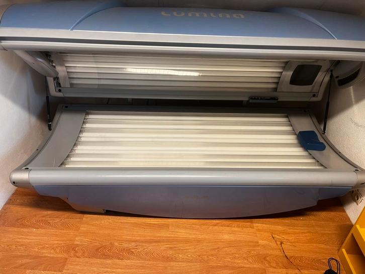 Hapro Lumina Zonnebank - Dubbelzijdig, Witgoed en Apparatuur, Zonnebanken en Gezichtsbruiners, Gebruikt, Zonnebank dubbelzijdig