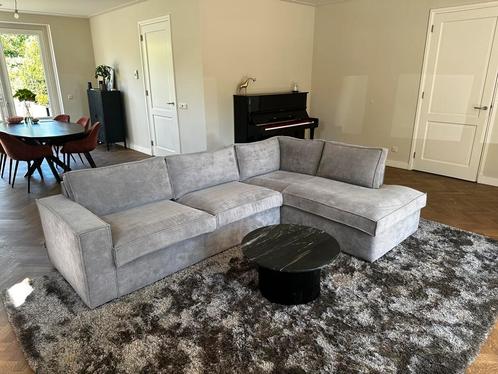 WOOOD Hoekbank Thomas Chaise Longue Rechts Grijs, Huis en Inrichting, Banken | Bankstellen, Zo goed als nieuw, Hoekbank, Vierpersoons of meer