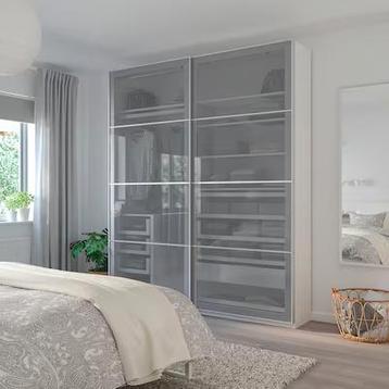 GRATIS 2 IKEA PAX DOORS, sliding doors schuifdeuren