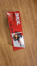 Skil Renovator 1300W Schuurmachine - Nieuw in Verpakking!, Doe-het-zelf en Verbouw, Gereedschap | Overige machines, Ophalen of Verzenden