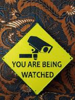 Zwaar vintage CCTV camera bord uit Engeland van ijzer 24 cm., Ophalen of Verzenden