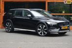 Volvo V60 Cross Country B5 AWD | Pilot-Assist | BLIS | Stoel, 4 cilinders, 1969 cc, 109 €/maand, Zwart