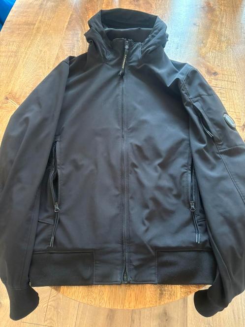 CP Company softshell R, maat (M) 48, tekoop!, Kleding | Heren, Jassen | Zomer, Zo goed als nieuw, Maat 48/50 (M), Zwart, Ophalen