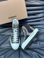 Burberry schoenen, Nieuw, Ophalen of Verzenden, Burberry, Zwart